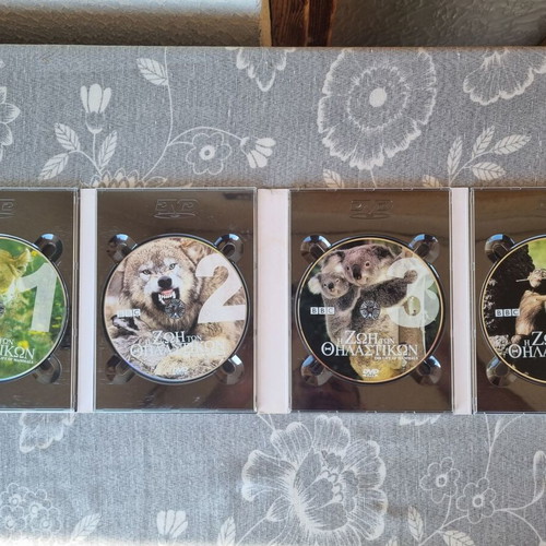 The Life of Mammals BBC documentary 4 DVD box set like new