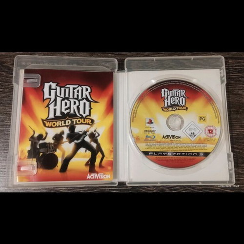 Guitar Hero World Tour PlayStation 3 like new