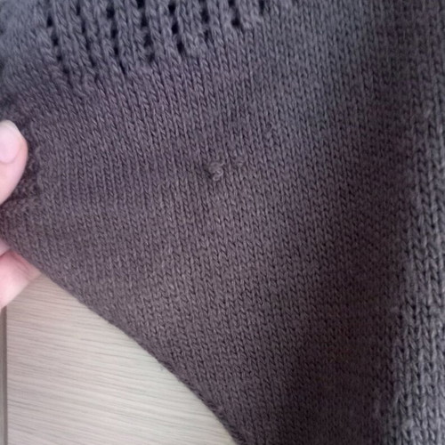 Knitted sweater XL used, brown with V-neck and batwing sleeves