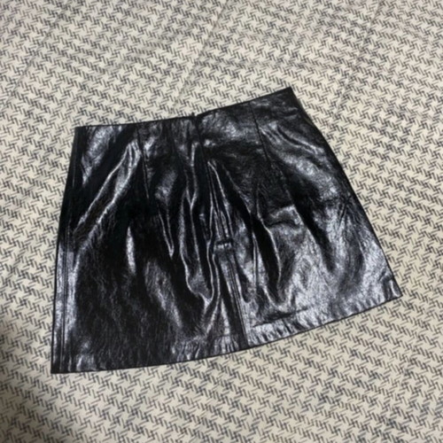 Arena mini black skirt like new, size M 38 10