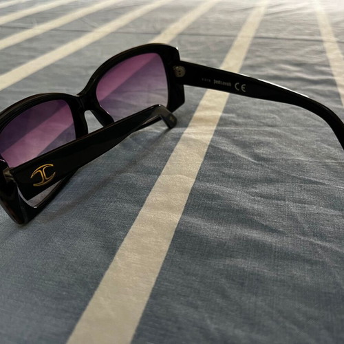 Just Cavalli JC498S sunglasses, black and purple