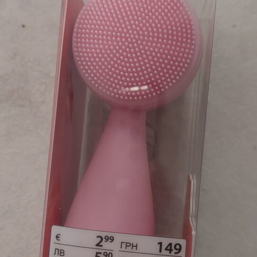 Hello Kitty Face Cleaning Brush new