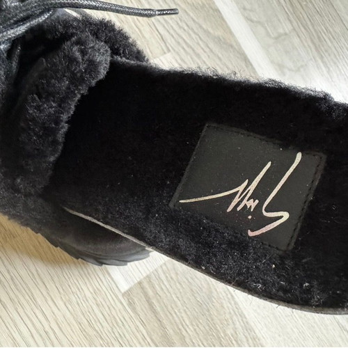 Giuseppe Zanotti Shearling Fur Navy Trainers New