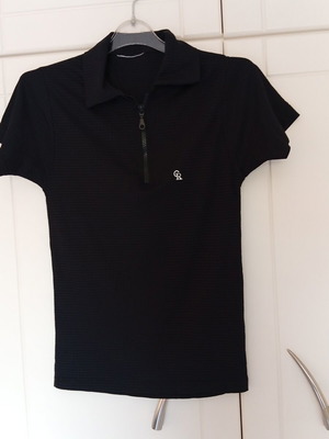 Slim fit men's t-shirt black size M like new
