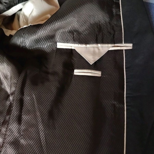 Σακάκι Hugo Boss μαύρο καινούργιο, μέγεθος L-XL