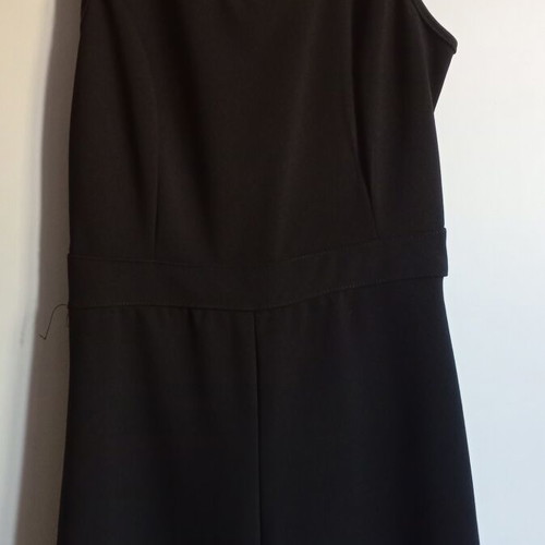 Elastic black jumpsuit crop, like new, size M
