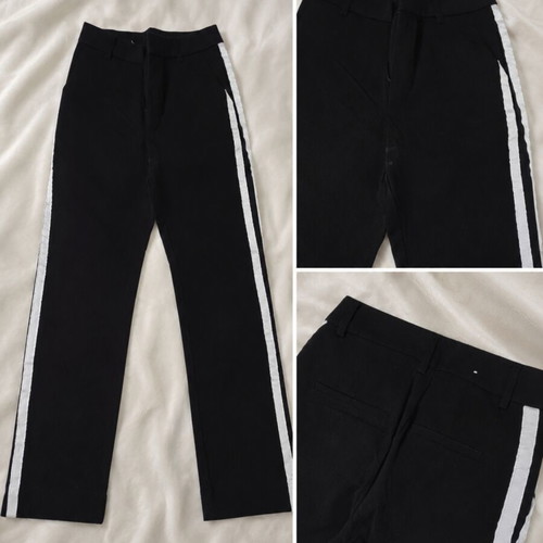 Stradivarius women's black pants, size XXS