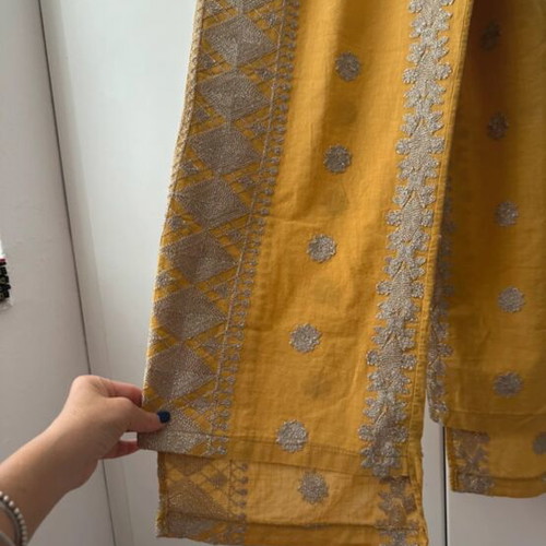 FIA fashion set gold like new, size S/M