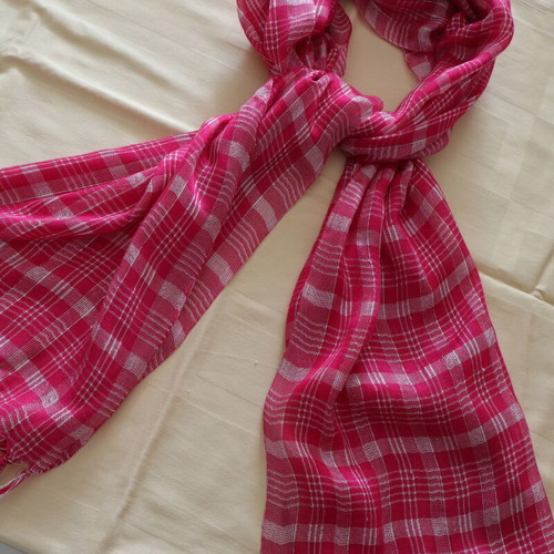 Long narrow scarf new, red and pink