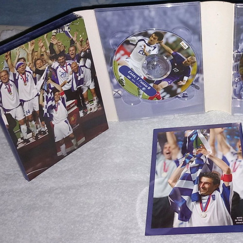 Euro 2004 official collection like new