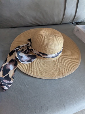 Women's spring-summer hat size 57, brown