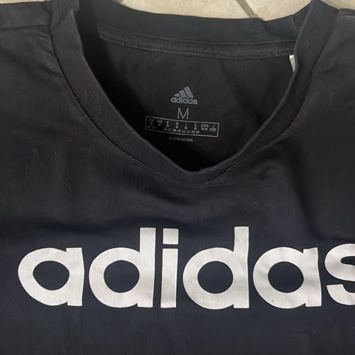 Adidas Men T-Shirt black classic logo print size M like new