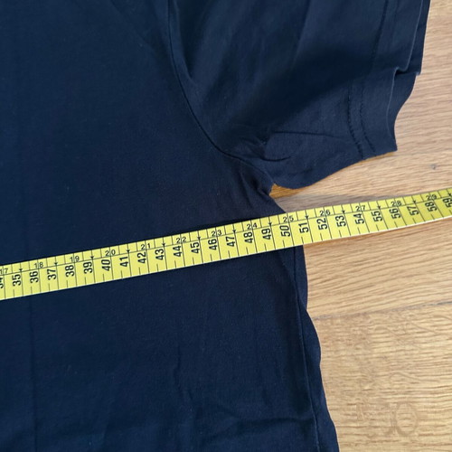 Quiksilver T-shirt black size S like new
