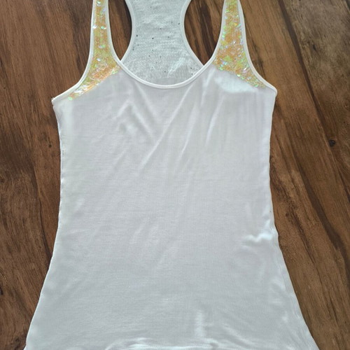 White tank top used with beads and transparent pink back