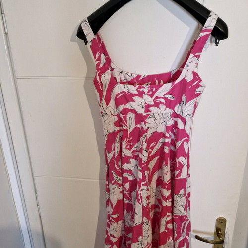 Zara dress with floral print like new, size M, white and pink