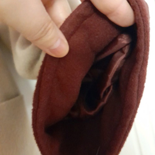 Vintage beige burgundy winter coat with zipper Large like new