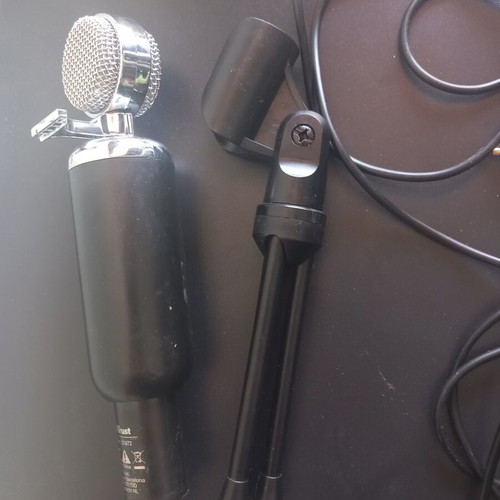 Trust Madell Desk Microphone 3.5mm like new, desktop