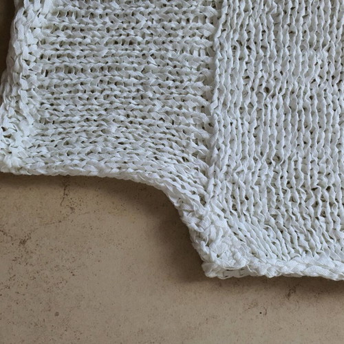 Crop knitted blouse like new, white, size S