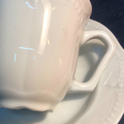 Antique Château Valmont coffee set 12 pcs like new, white embossed porcelain