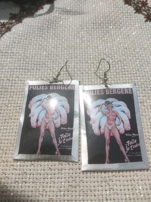 Σκουλαρίκια αλουμινίου pin up lady folies burgere κατόπιν παραγγελίας, χειροποίητα