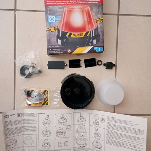 Emergency Beacon Construction Toy like new
