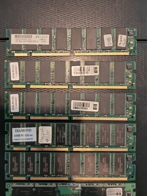 Vintage Ram 64Mb SDR SDRAM 133Mhz used, 7 pieces