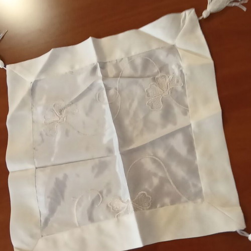 Embroidered table linen set like new, satin fabric yellow