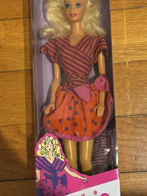 Barbie New Style doll