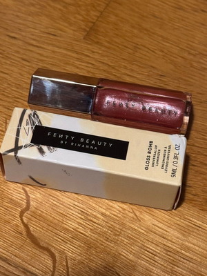 Fenty Gloss Bomb Fussy 02 new