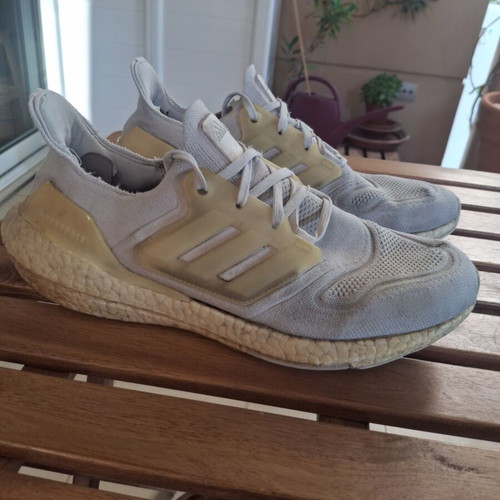 Adidas Ultraboost 44 2/3 running shoes, white
