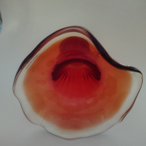 Flower vase 17cm red-orange with flower-shaped rim, like new