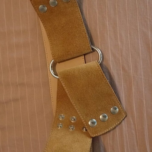 Benetton women's belt like new, beige, size 90