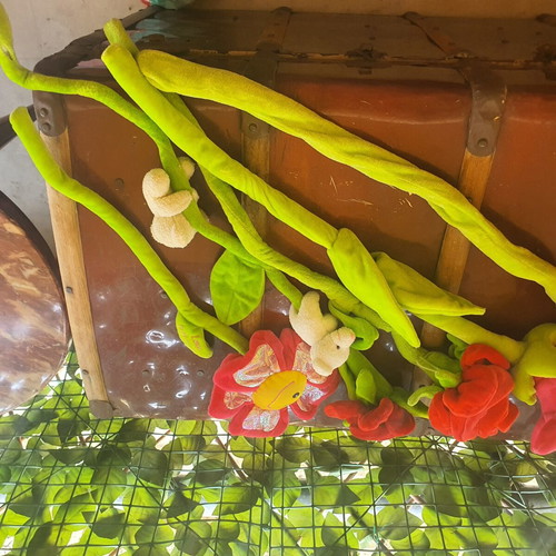 Artificial flowers like new, set of 5