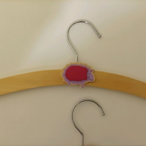 Children's hangers like new, pack