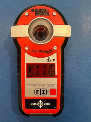 Black & Decker BDL230S self-leveling linear laser level used