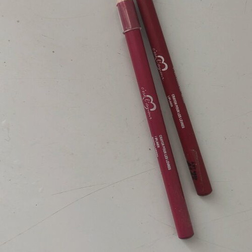 Makeup set new with blush, lipstick, lip gloss, eyeliner, Tommy G pencils