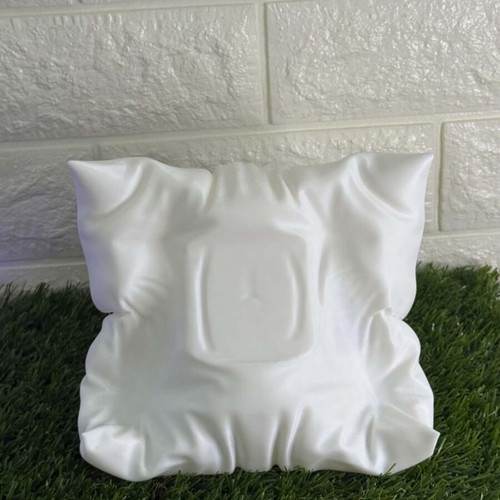 Controller Pillow Stand like new, 3D printed plastic