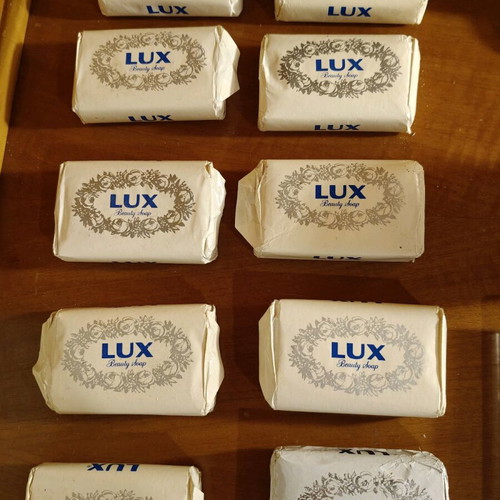 Vintage Lux soaps new, pack of 10 pieces