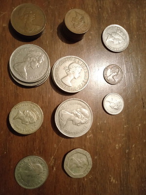 Lot of thirty English coins