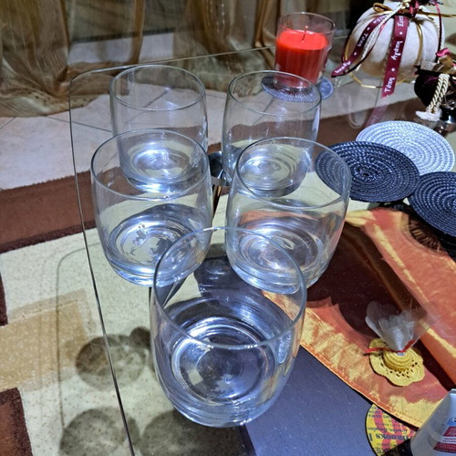Jonnie Walker whiskey glasses set of 5 new, large