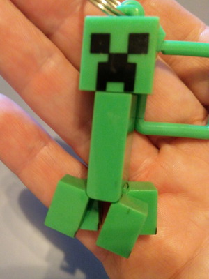 Minecraft Creeper Keychain like new