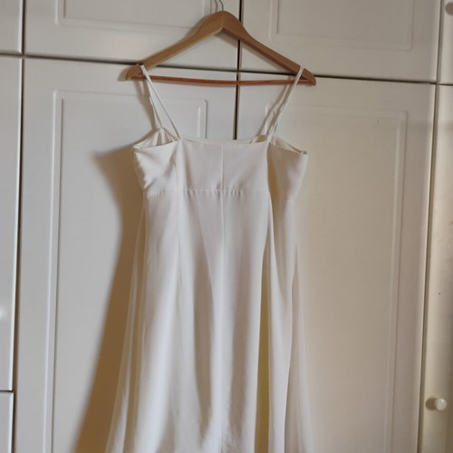 Raxevsky white silk dress medium with beads