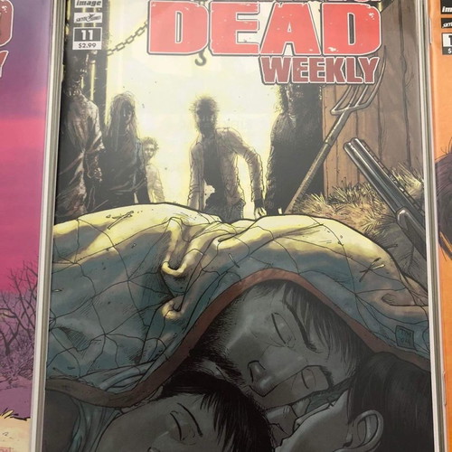 Walking Dead Weekly set of 47 comics like new