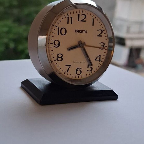 Paketa 1970 mechanical alarm clock like new