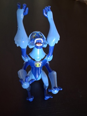 Ben 10 Spidermonkey φιγούρα σαν καινούργιο