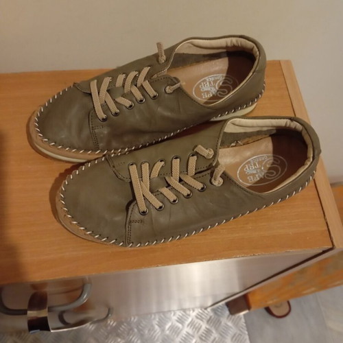 Shoes new, comfortable, wide fit, khaki color, size 38