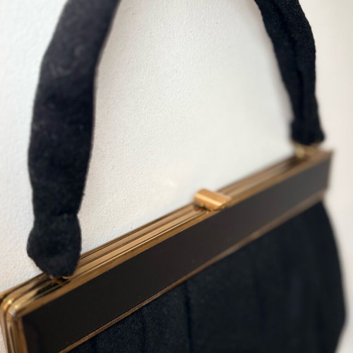 Vintage velvet bag like new, black handbag