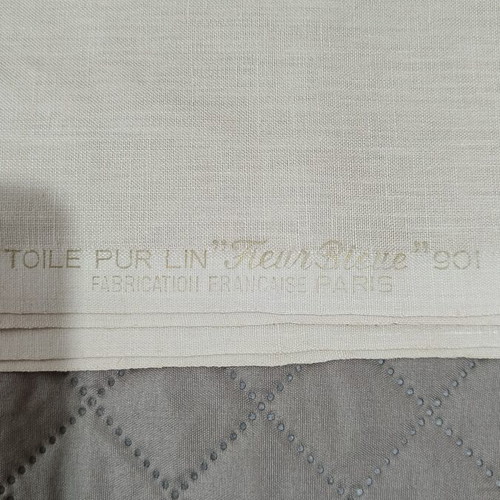 Vintage French Fabric 100% Pure Linen 4.80m by Fleur Bleue Paris