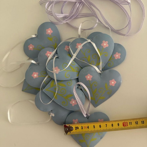 Set of 10 metal hanging heart decorations in pastel blue-lilac, like new