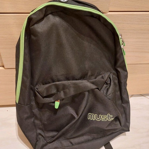 Must backpack new black